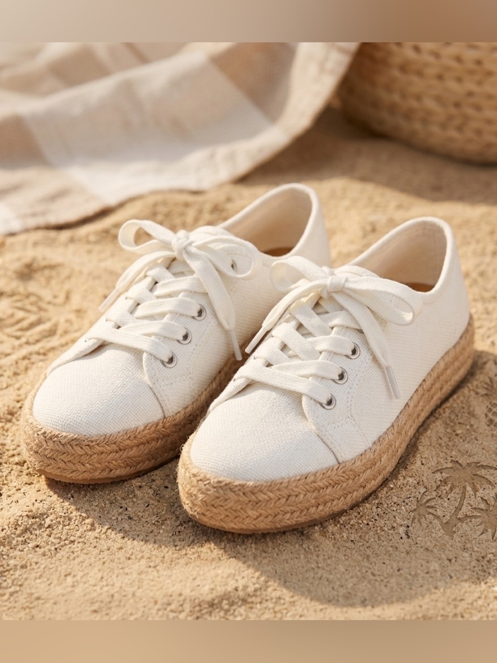 NWT Tommy Bahama Galana White Espadrille Platform Sneaker 9M